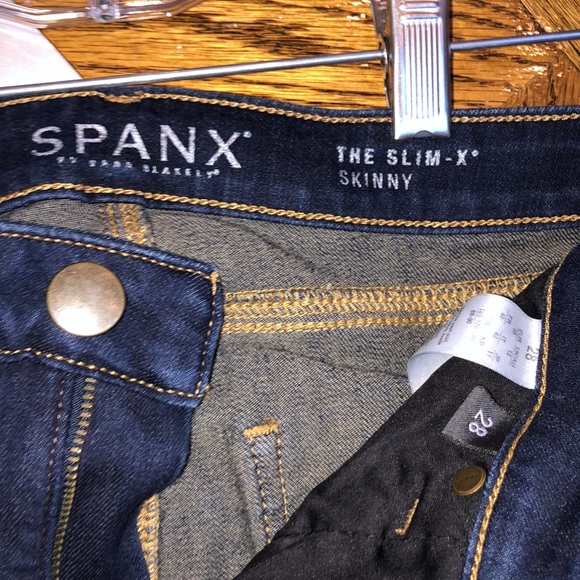 Spanx Sim X Skinny Jeans, size 28. Never worn, excellent condition. - Picture 7 of 7